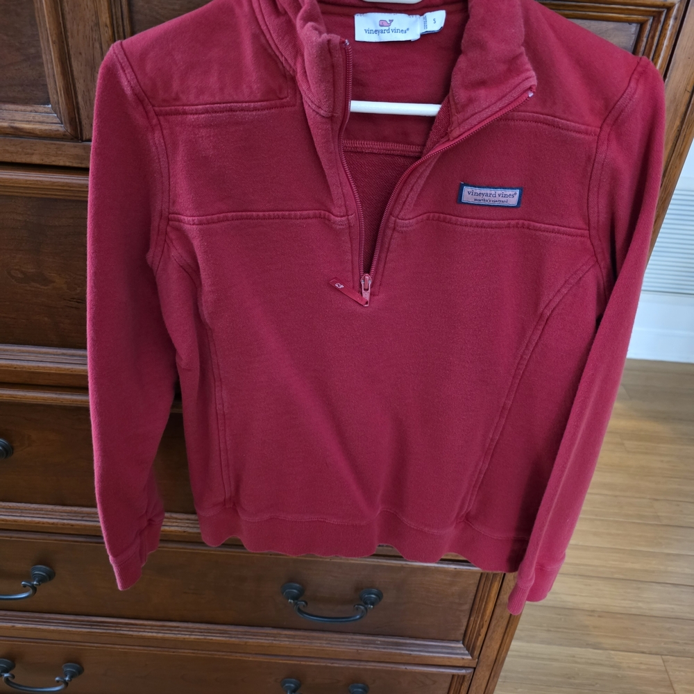 Vineyard Vines Women's Red Sweatshirt